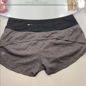 LULU LEMON ATHLETICA SPEED SHORTS SIZE 4
